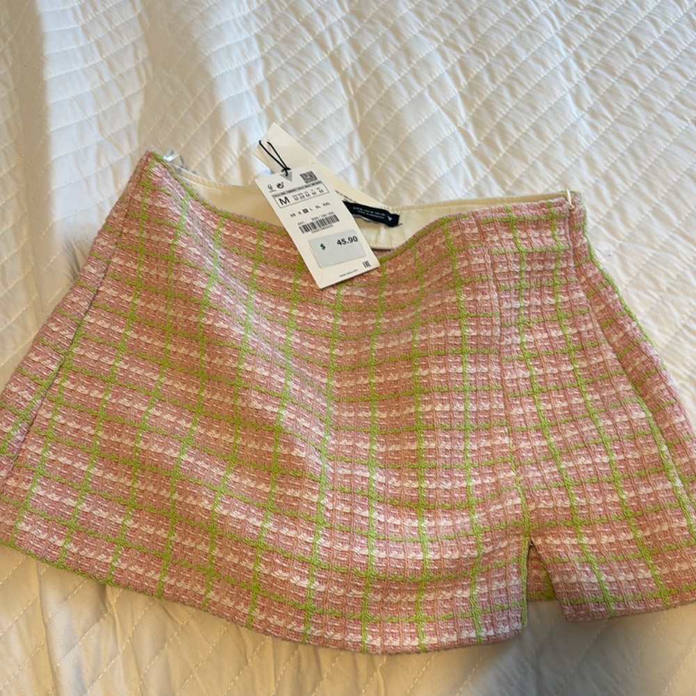 NEW ZARA SKORT